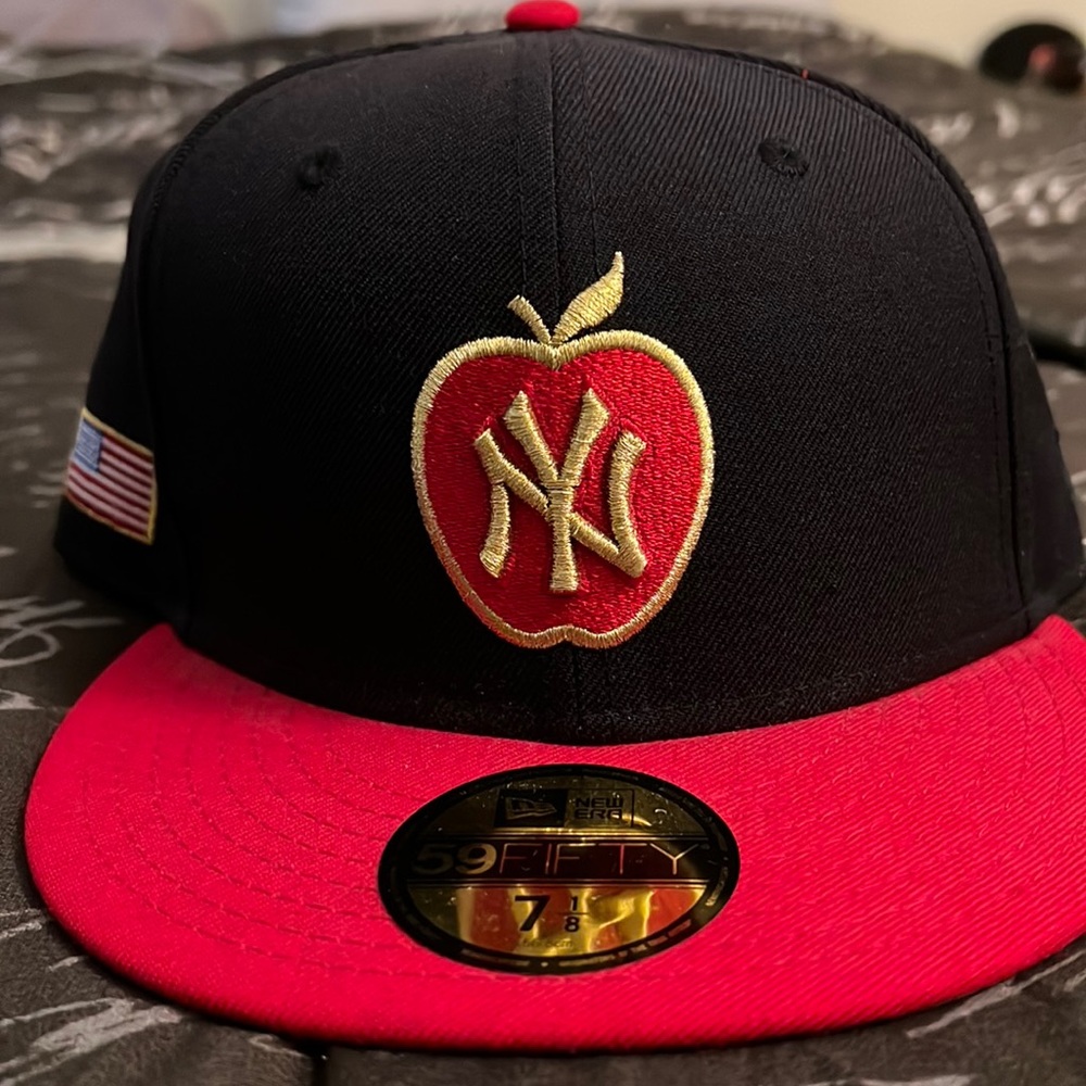 NY Yankee New Era Fitted Cap